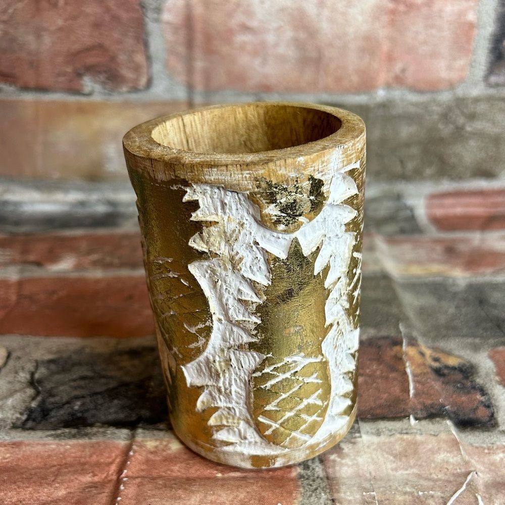 5 for‎ $25🔥Gold & White Wooden Pineapple Pencil Holder